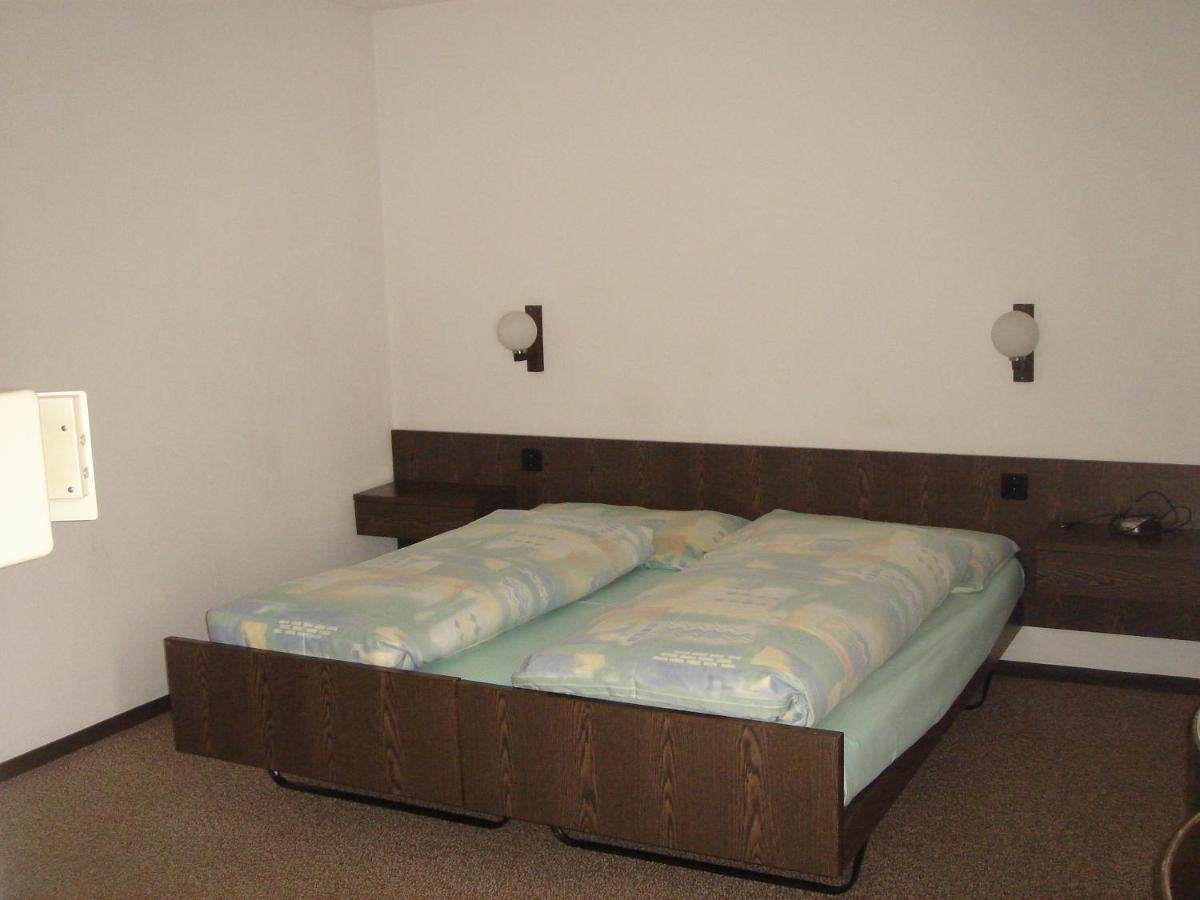 Hotel Eden Зизикон Номер фото